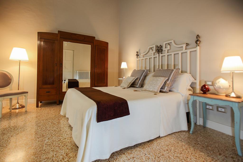 Palazzo Bregante Bed & Breakfast Monopoli Eksteriør bilde