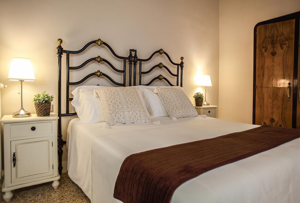 Palazzo Bregante Bed & Breakfast Monopoli Eksteriør bilde