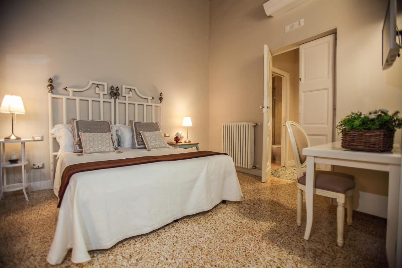 Palazzo Bregante Bed & Breakfast Monopoli Eksteriør bilde